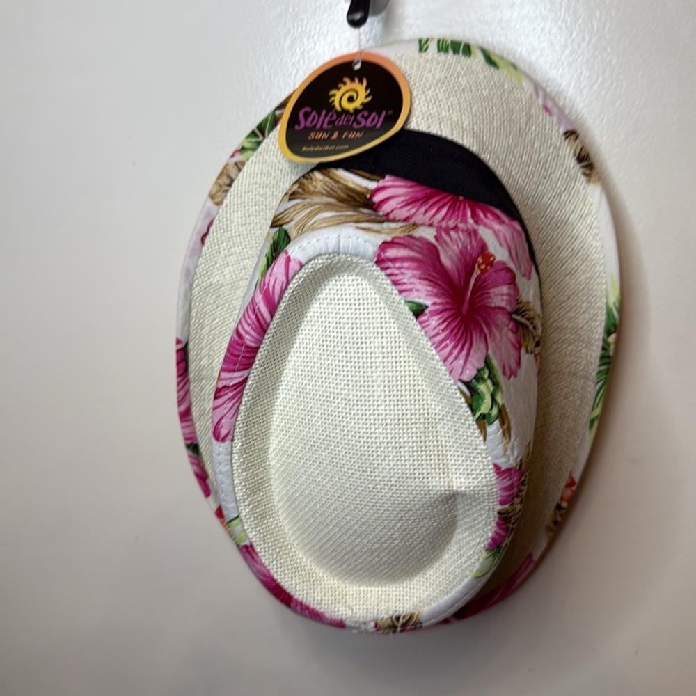 Floral White and Pink Women's Hat small‎ or kids - Picture 3 of 7